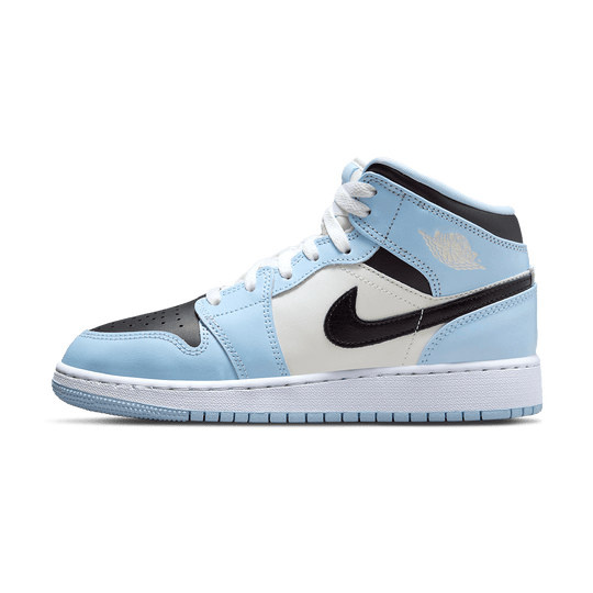 MoreSneakers.com on X: EU ONLY: Nike NBA MVP apparels dropped on