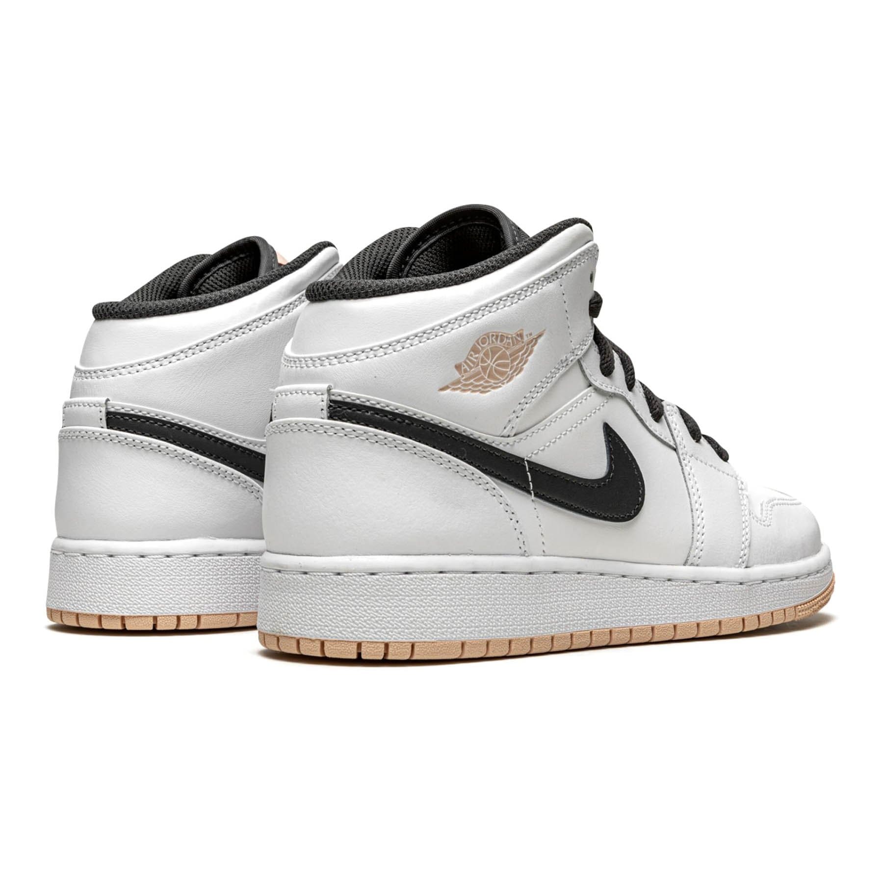 air jordan mid gs white arctic orange