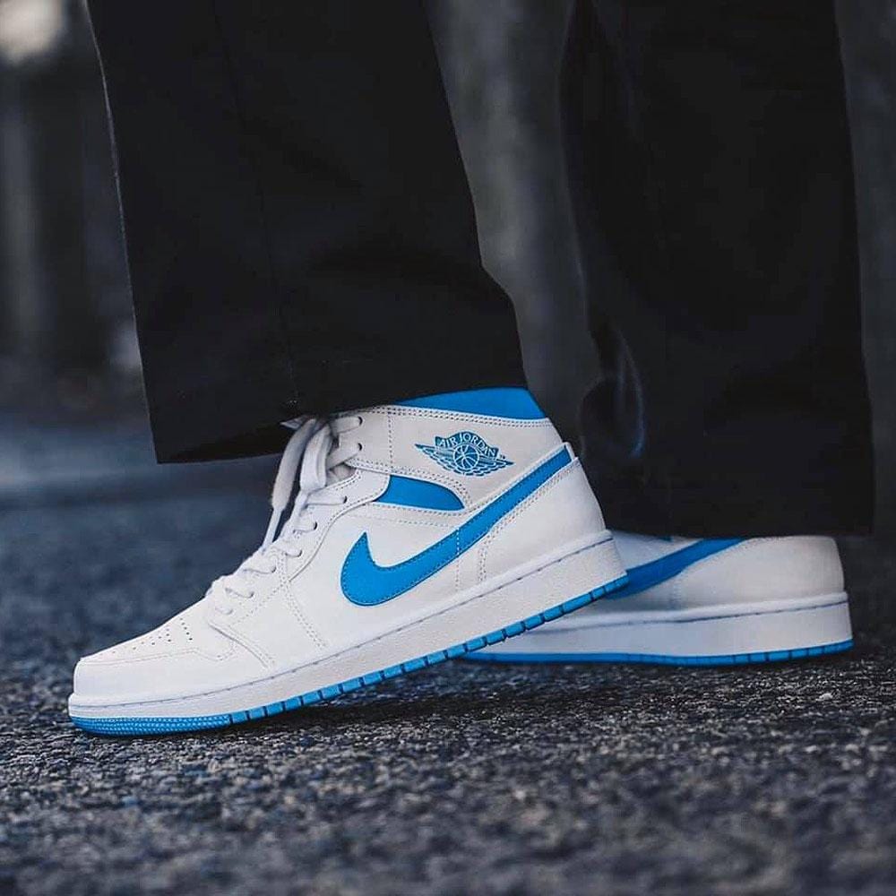 air jordan carolina blue and white