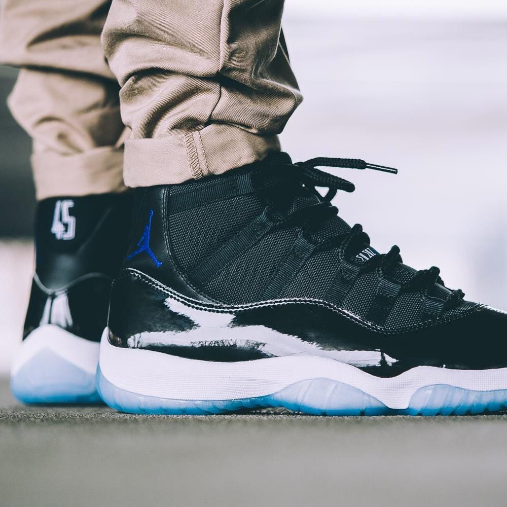 jordan 11 mid