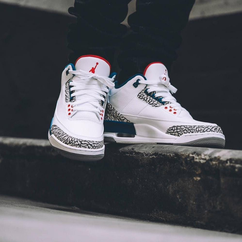 Air Jordan 3 Trainers — Kick Game