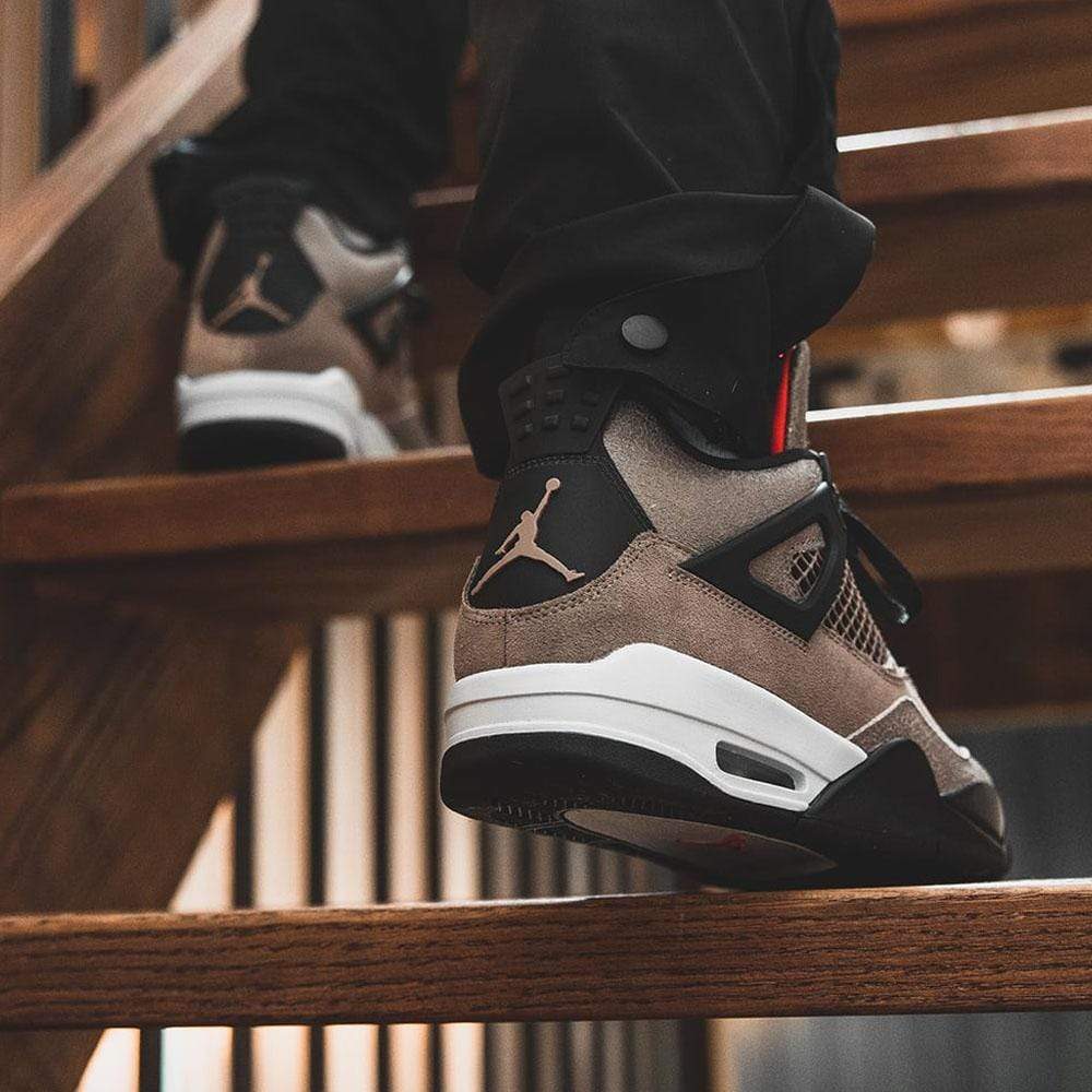 air jordan taupe