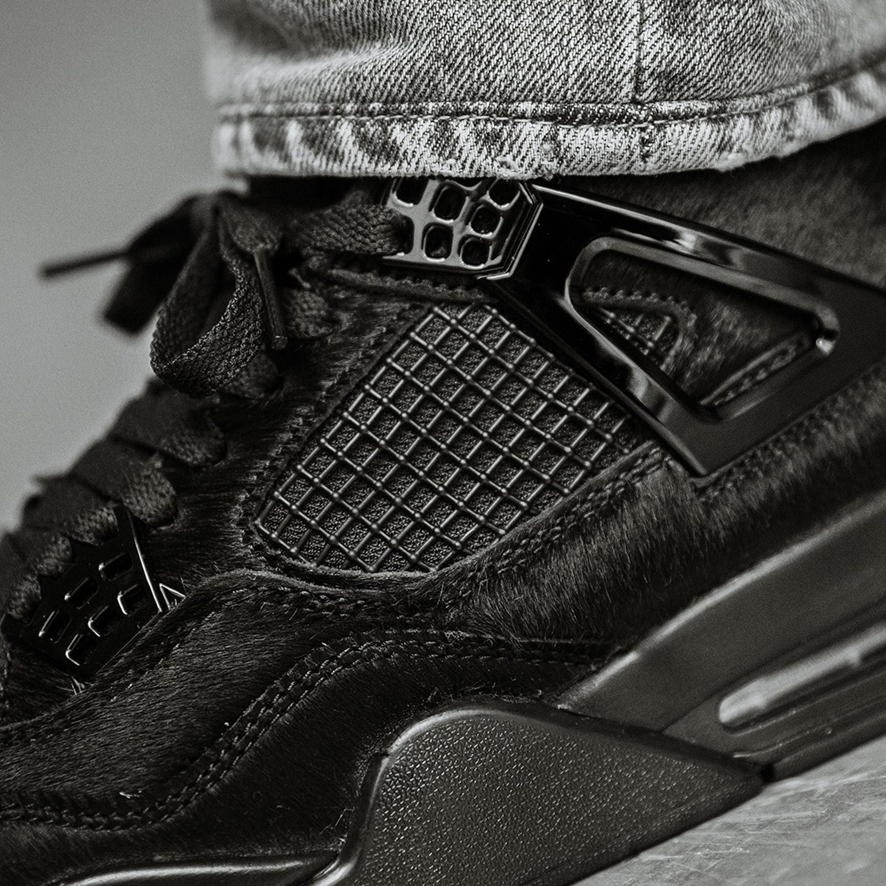 black jordan 4 olivia kim