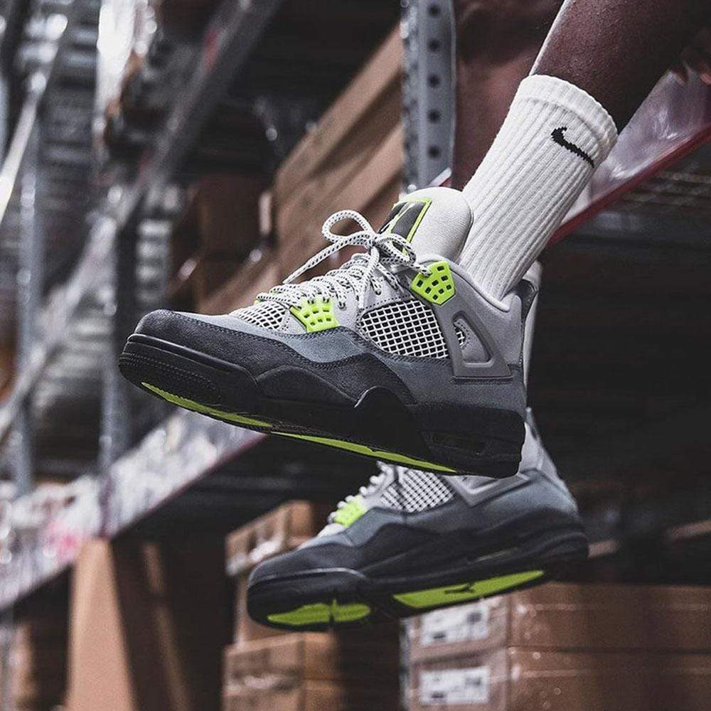 og neon jordan 4 - OFF-67% >Free Delivery