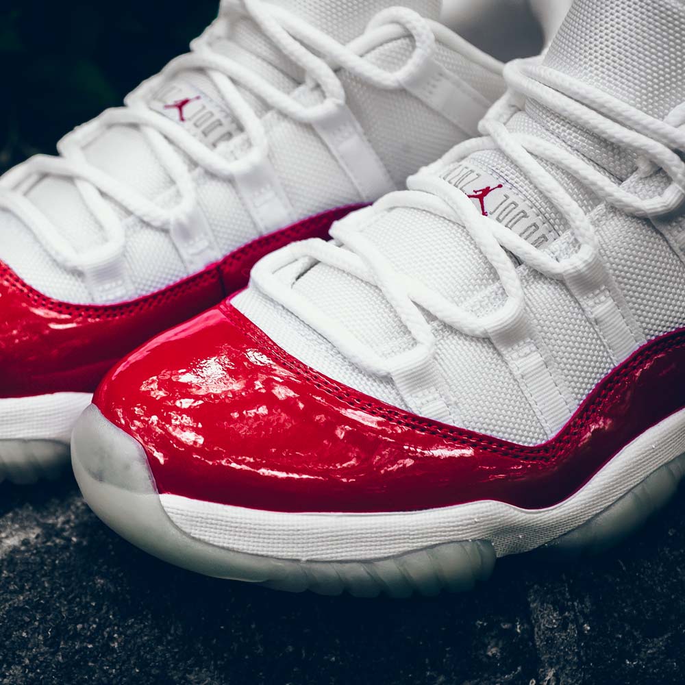 jordan 11 varsity red