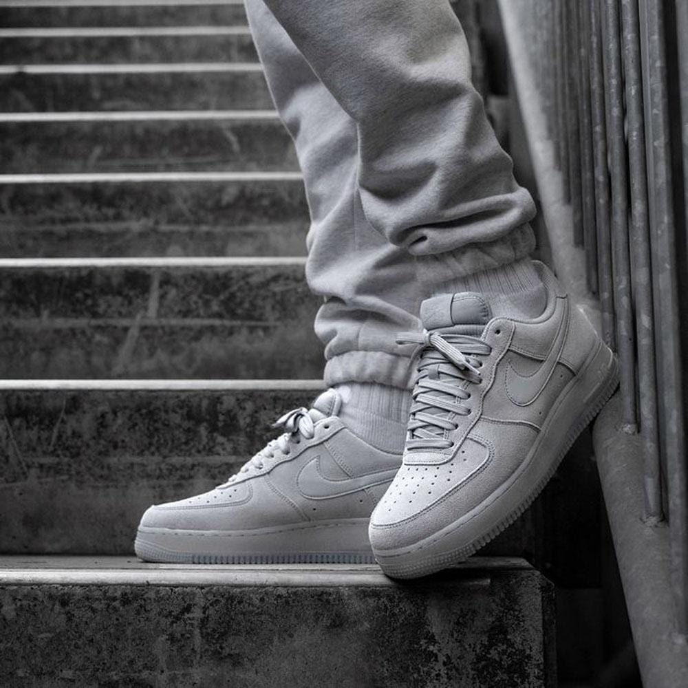 nike air force 1 07 low wolf grey