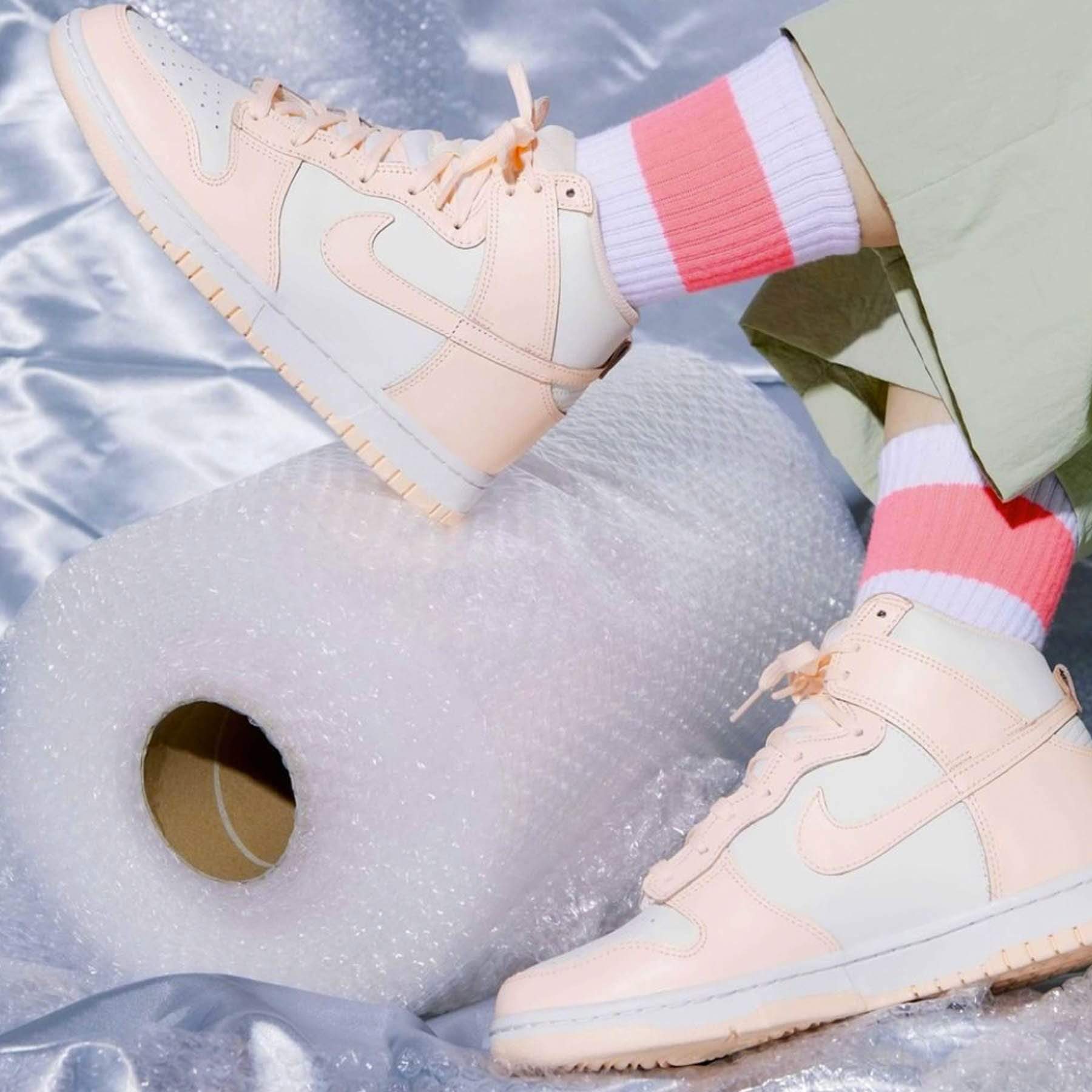 nike dunk high crimson tint release date