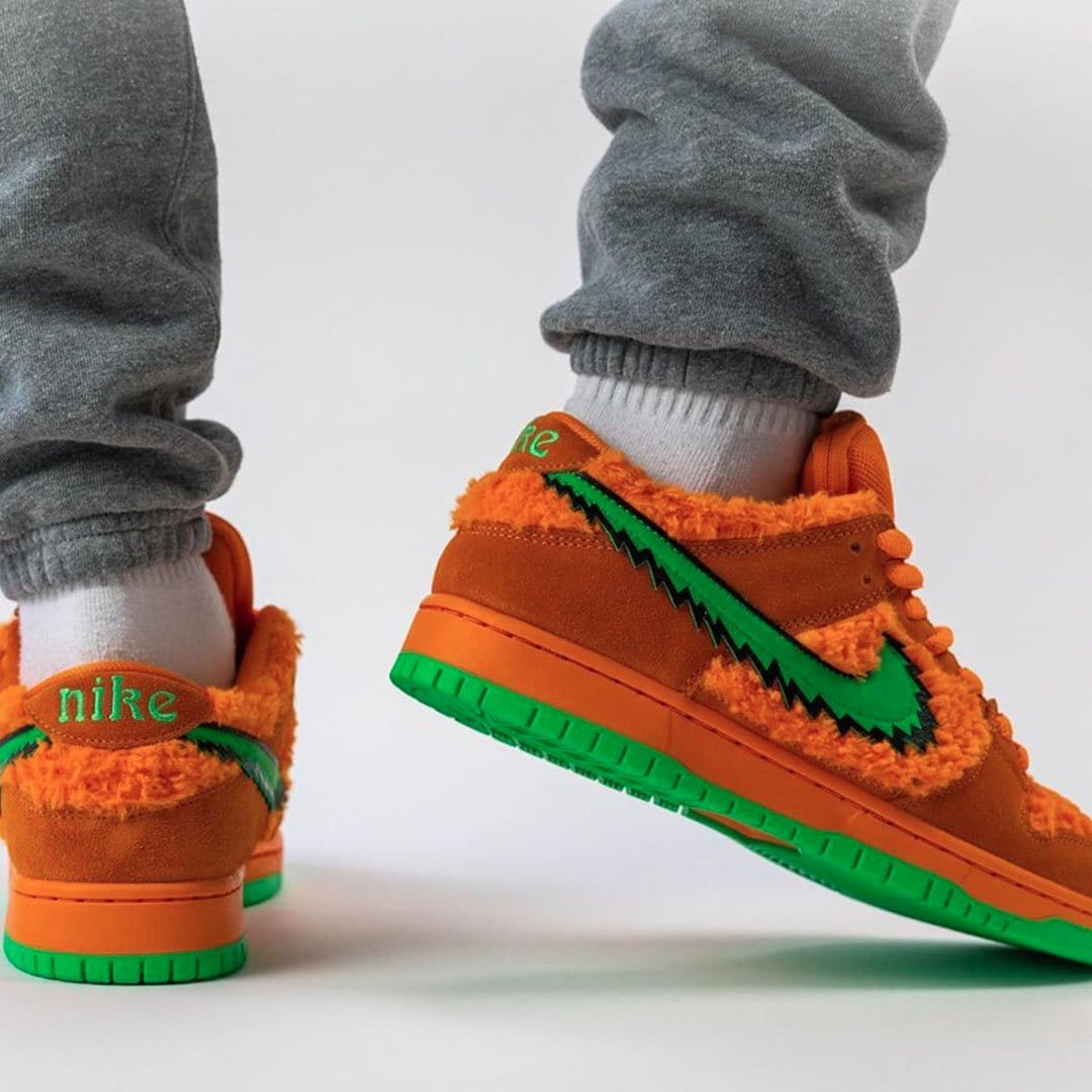 dunk low orange bear