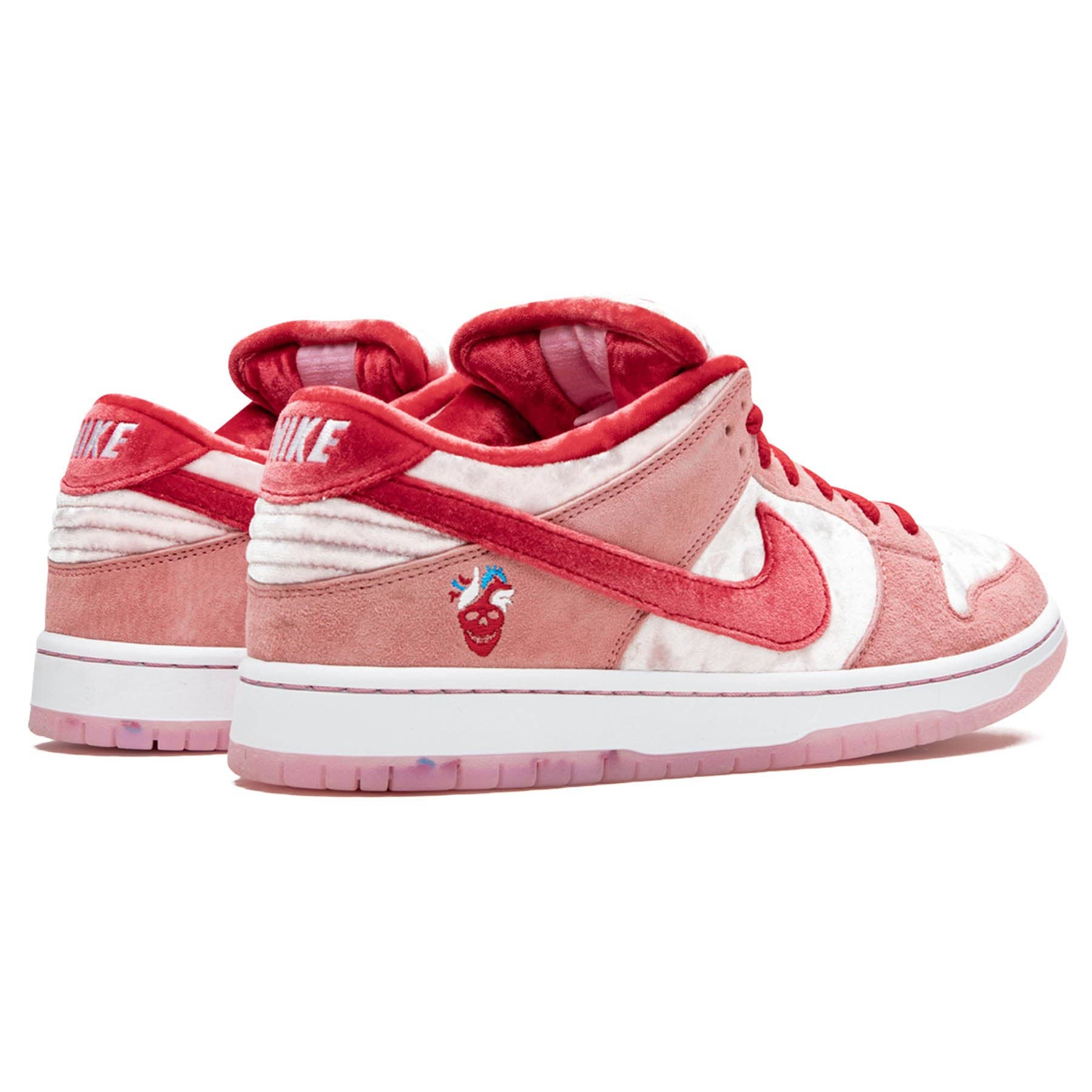 nike sb dunk low pro qs strangelove