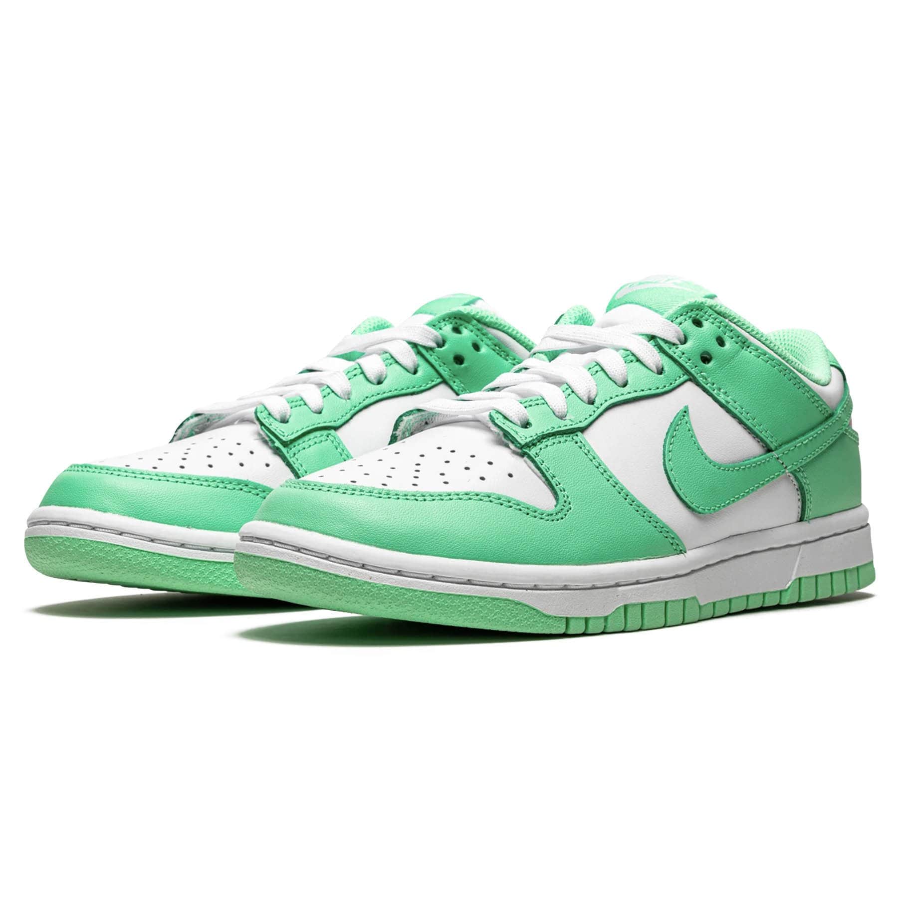 nike dunk low green glow