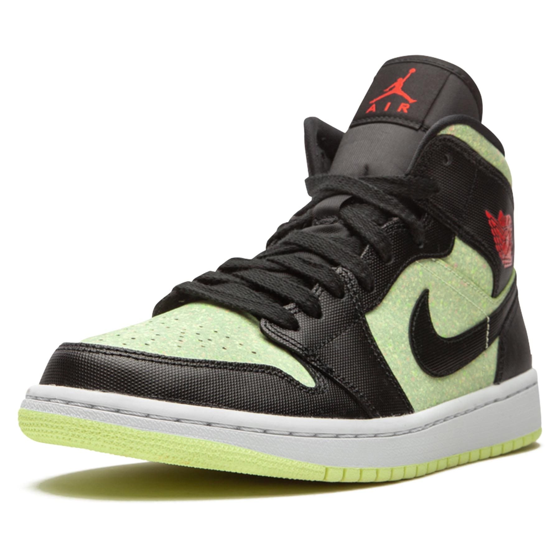 air jordan 1 mid barely volt