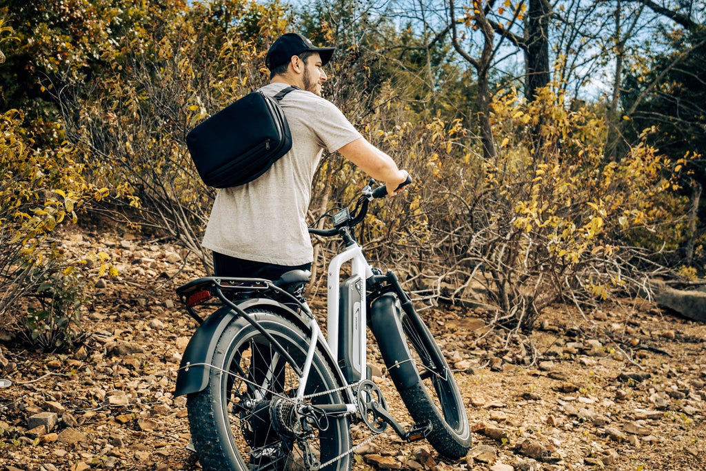 Elektrofahrrad mit dicken Reifen