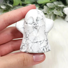 Load image into Gallery viewer, White Howlite - Matte Ghost
