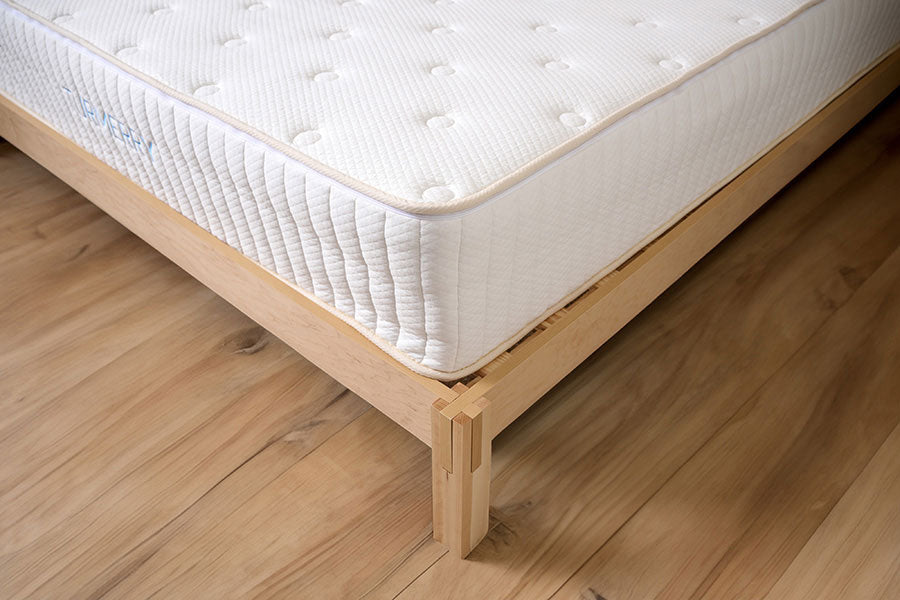 Firm Mattress with organic cotton cover
