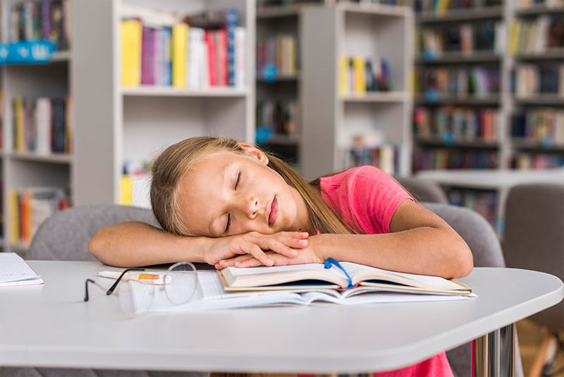 underlying cause and medical condition leading to microsleep in classroom