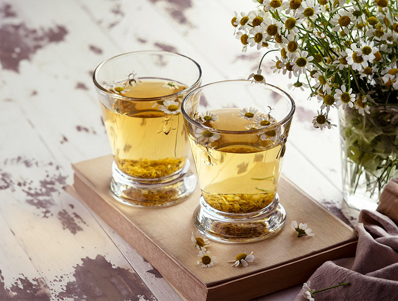 Valerian Root Tea herbal medicine drink for good sleep