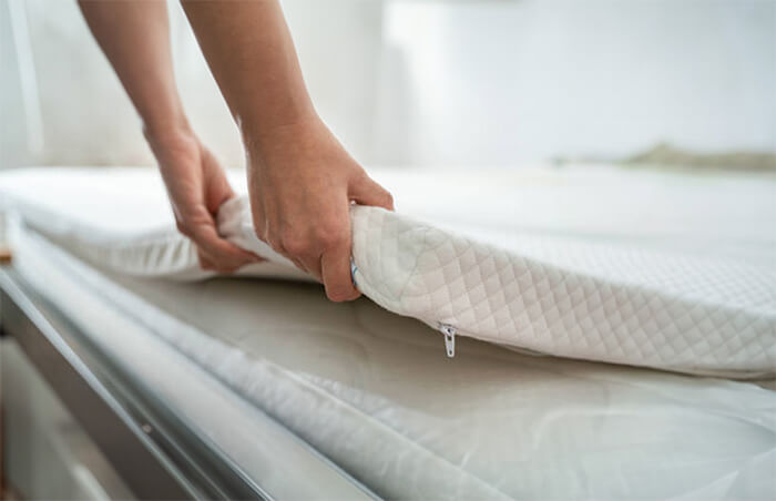 machine washed Synthetic Mattress Pad with mattress cover