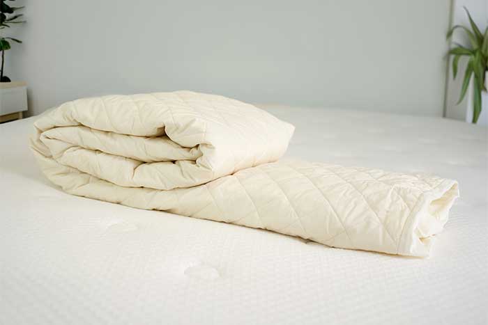 mattress pad with cushioning