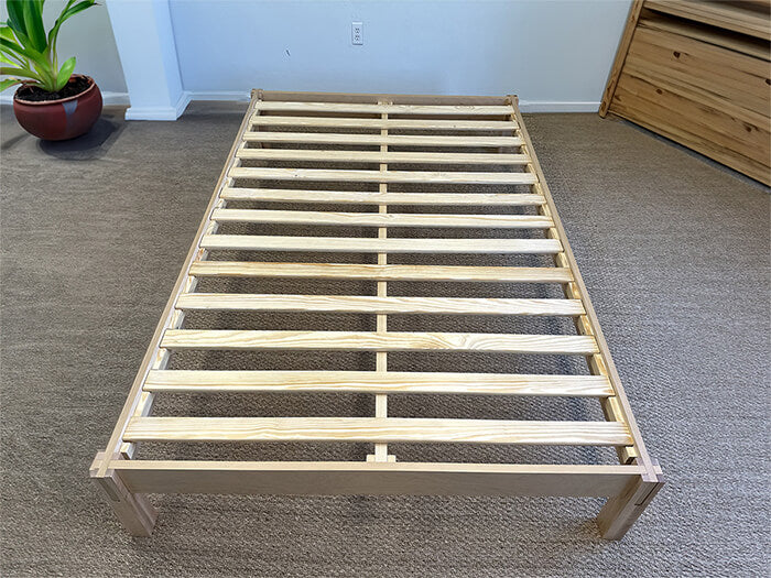 Twin bed frame size for bedroom decor 