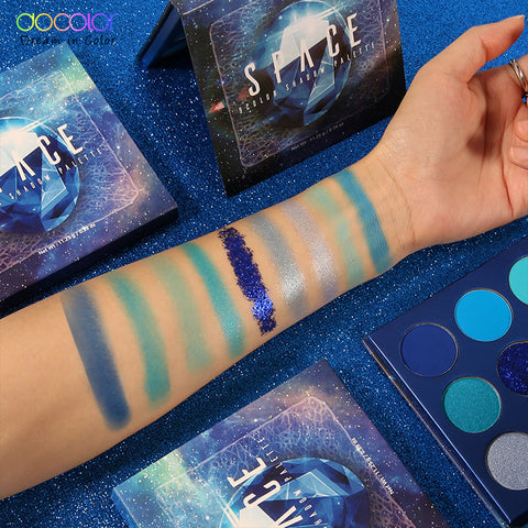 blue eyeshadow palette