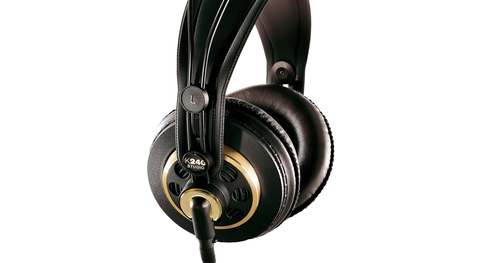 casque AKG 240 studio pour la guitare