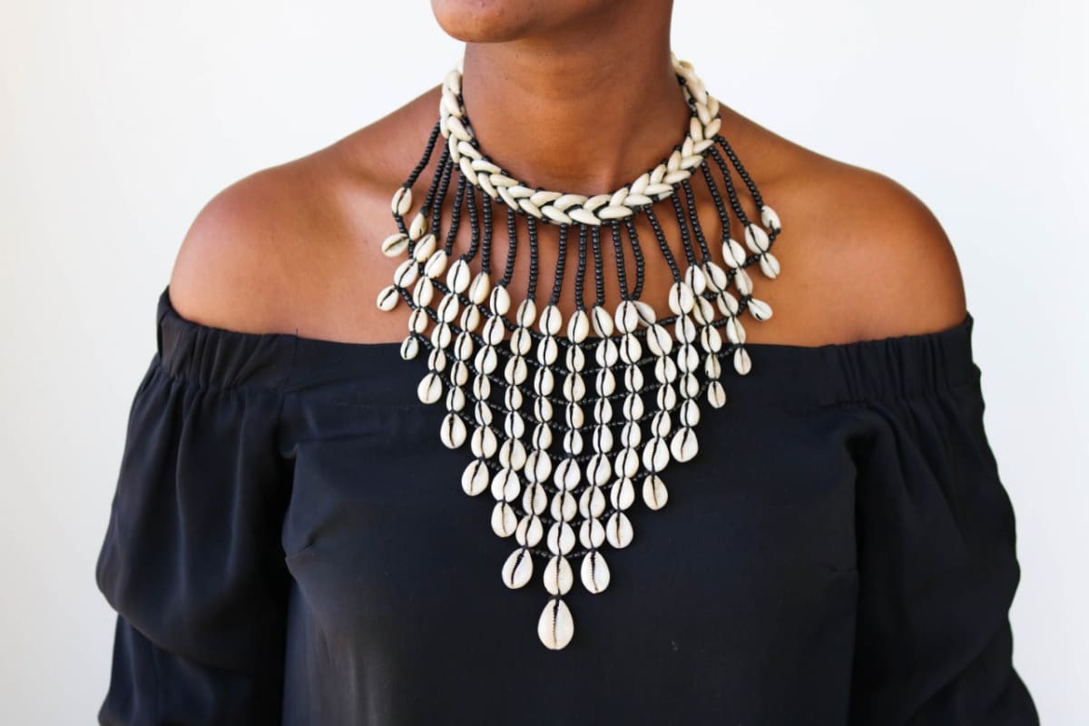 Buy the White Natural Shell Chip Necklace | JaeBee Jewelry