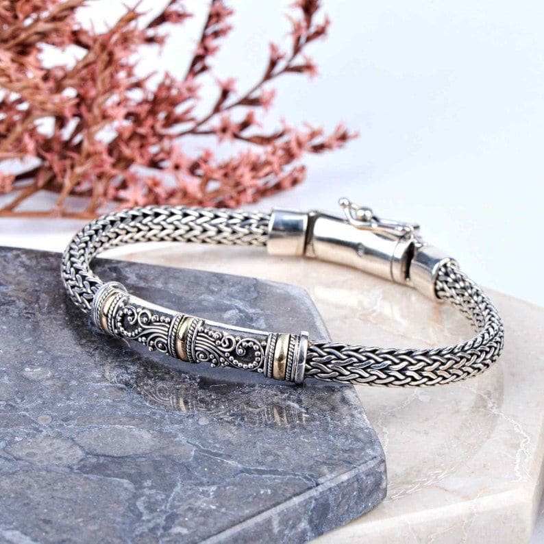 Why Silver Bracelets Are the Hottest Trend in Men's Fashion Right Now |  Silveradda