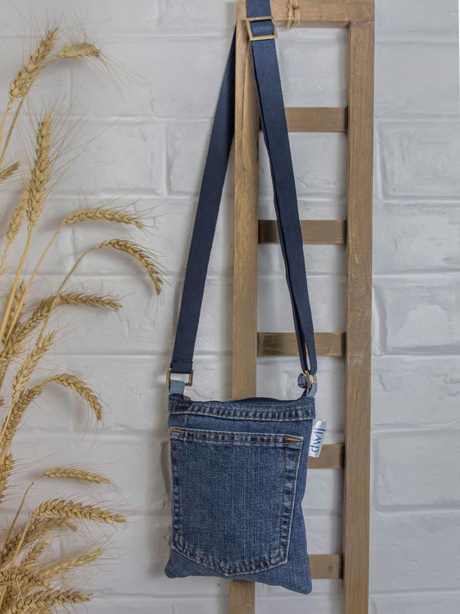 Jeans UpCycled Backpack Bag – Recycle.Green