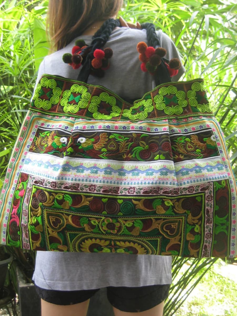 Embroidered Silk Fashion Shoulder Handbag