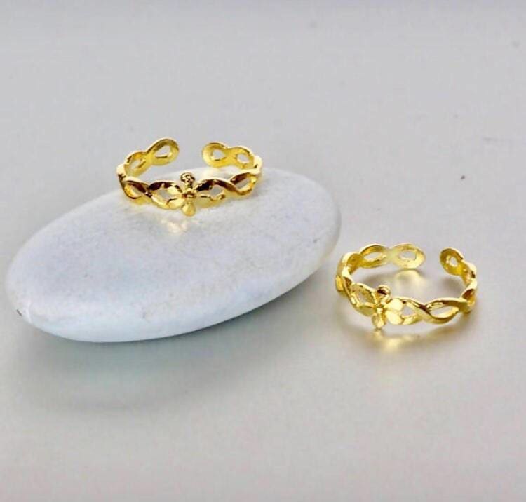 Amazon.com: 14K Yellow Gold Plumeria Flower Toe Ring : Clothing, Shoes &  Jewelry