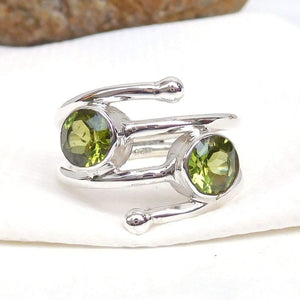 Natural Green Peridot Ring 925 Sterling Silver Faceted Peridot