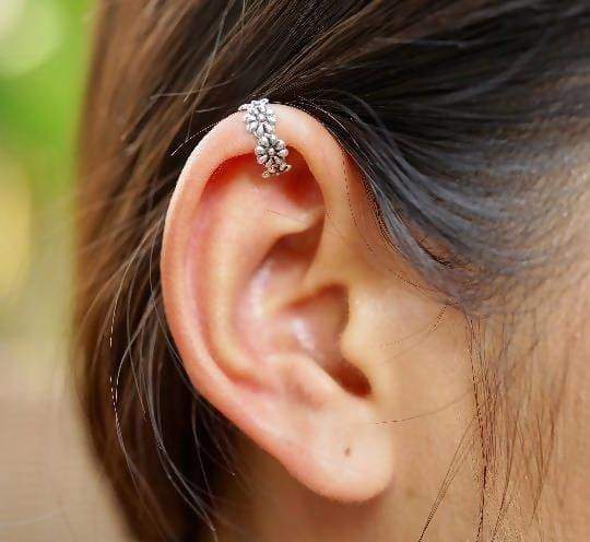 Feather ear cuff no piercing, Silver ear cuff cartilage, Ear - Inspire  Uplift