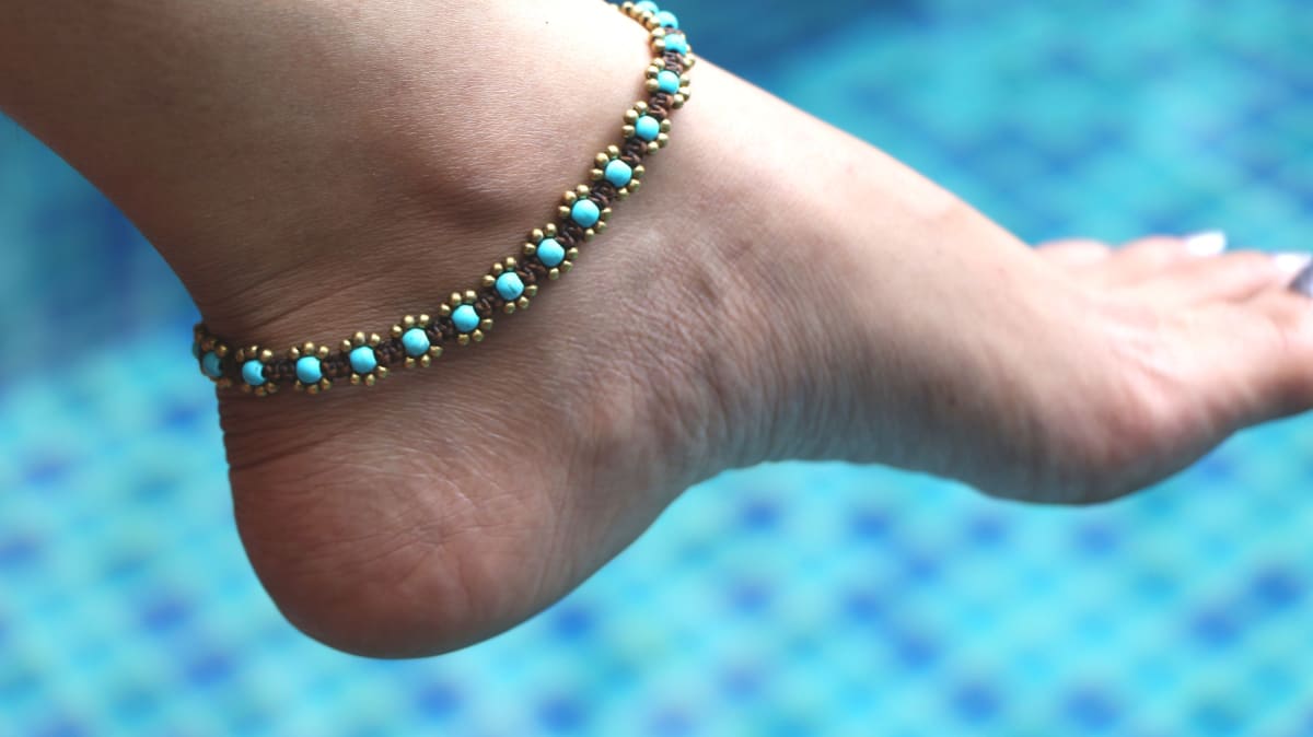 Pura Vida Turquoise Bead Stretch Anklet – Balboa Surf and Style