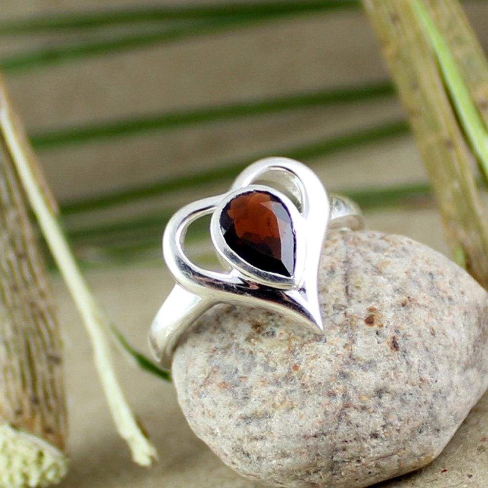 Cute Simple Double Heart Shaped Silver Ring – GIFTED BEAUTY®️