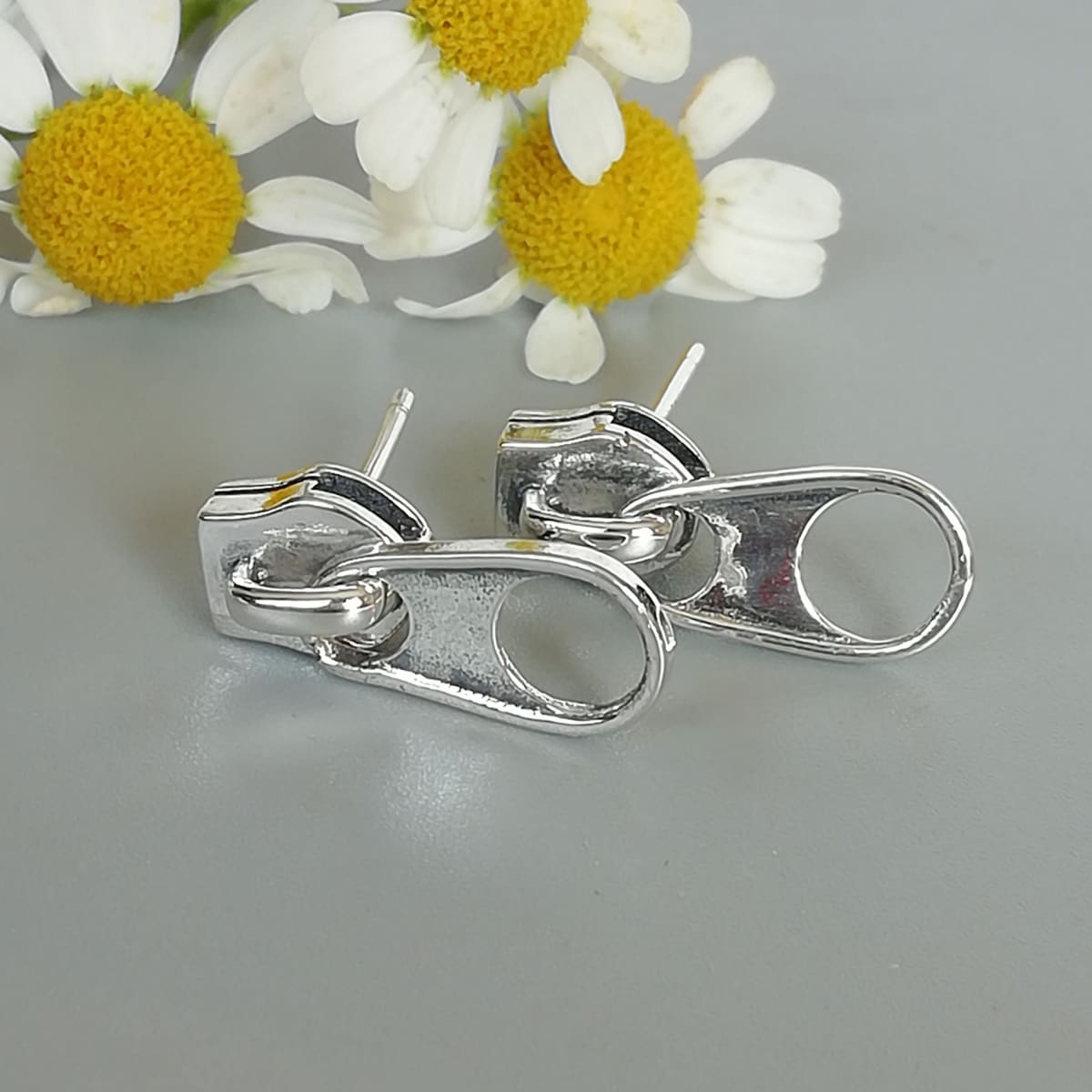 Amazon.com: Everyday Funky Charming Fish Bone .925 Sterling Silver Stud  Earrings: Clothing, Shoes & Jewelry