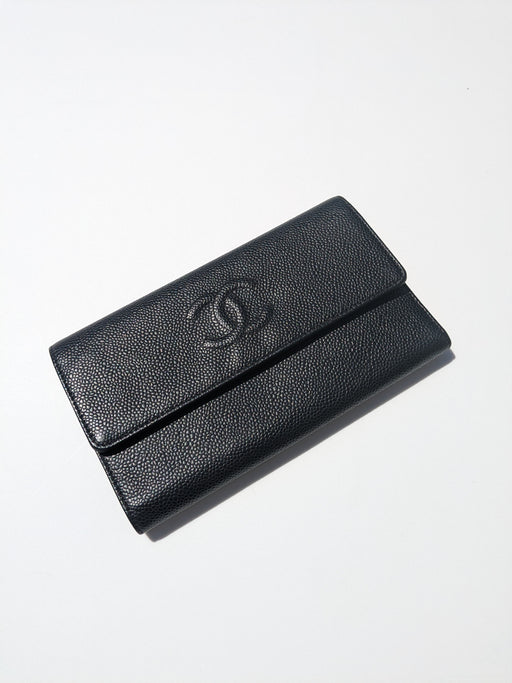 Louis Vuitton Adele wallet in blue — The Consign