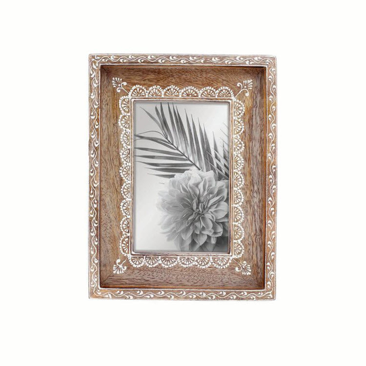 Carved Wood Photo Frame, 4x6 - Knotty and Board Interiors