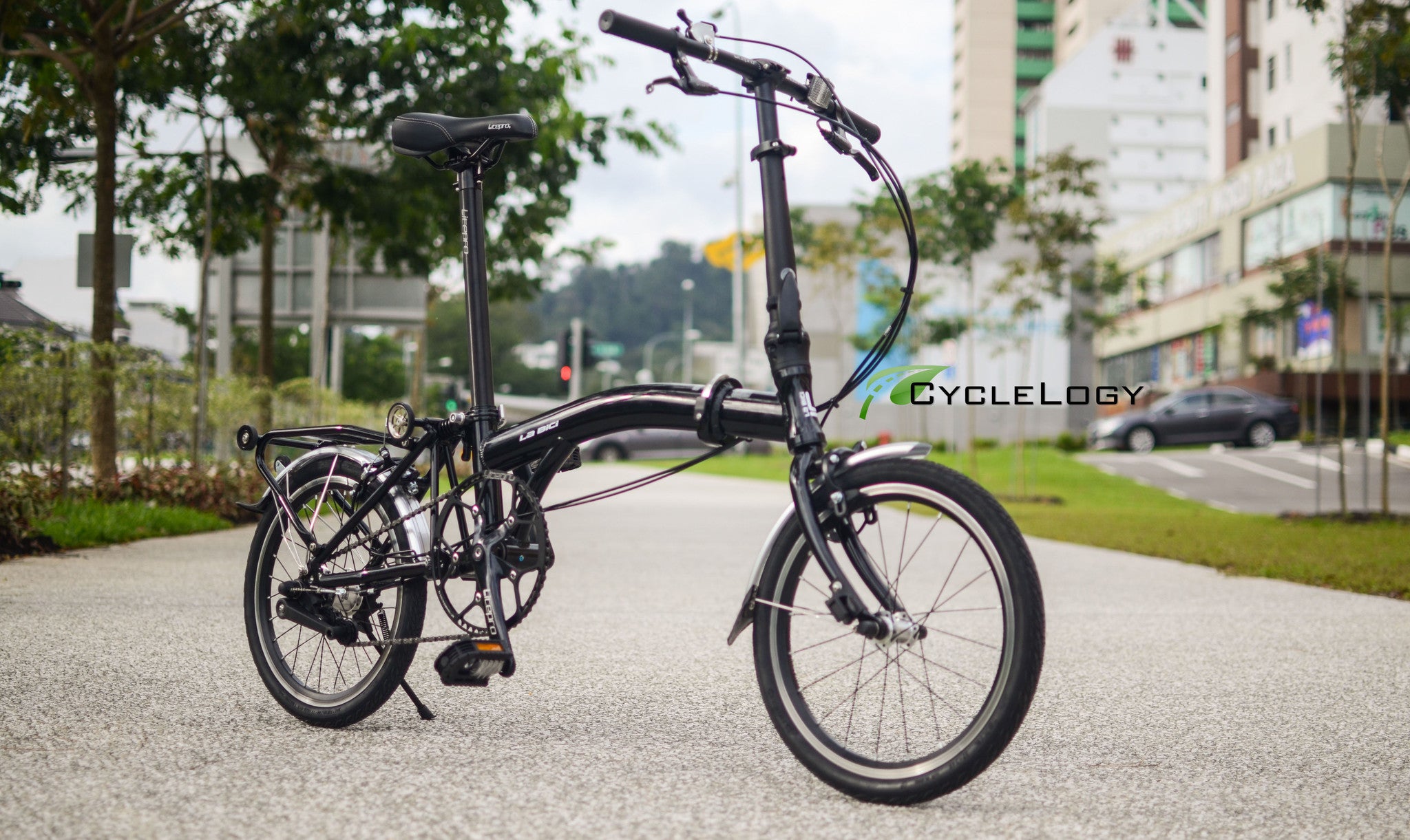 FOLDING CYCLIST: Dahon Bike Singapore