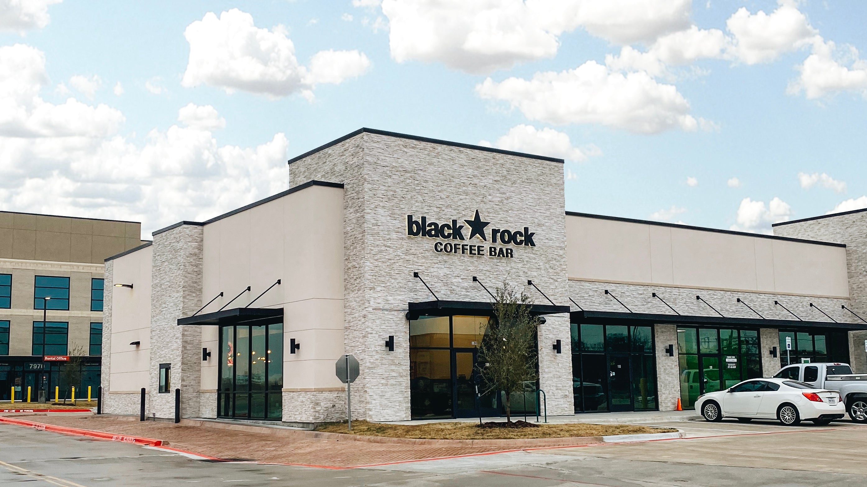 Black-Rock-Sasche-Storefront