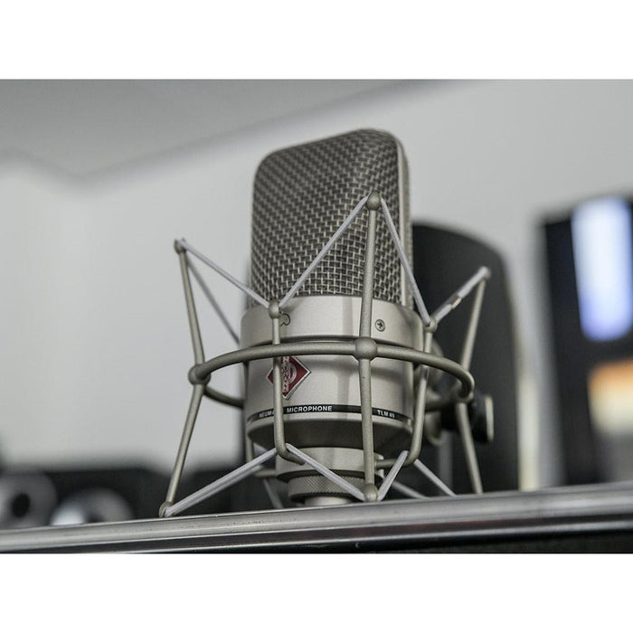 Neumann TLM 49 Set - Large diaphragm studio microphone with suspension