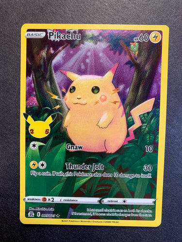 Pokemon card Pikachu & Zekrom GX Team Up Ultra-Rare 33/181 (Portuguese)