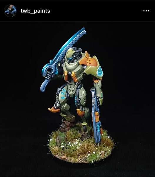 PANO Infinity tag miniature - mech model painted orange and green