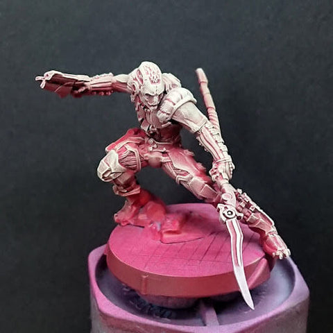 makaul drybrushed sci-fi model