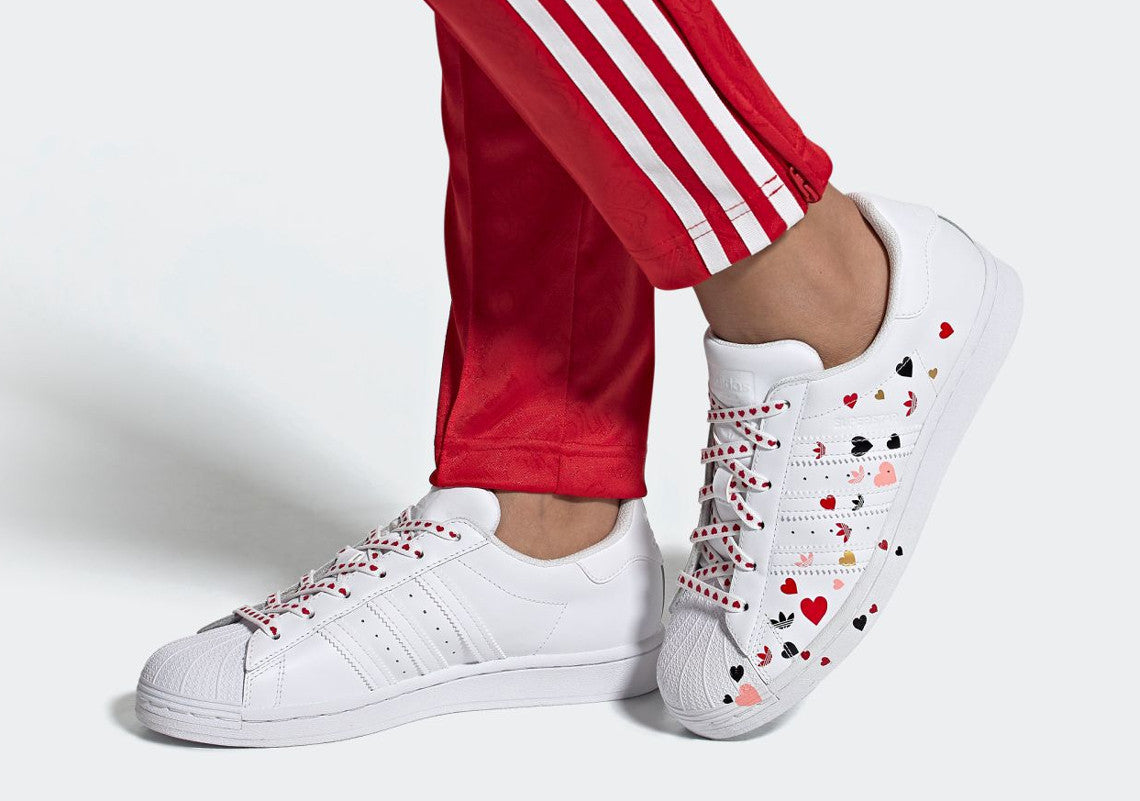 adidas superstar valentines day