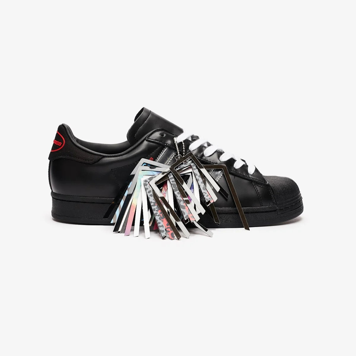 adidas Superstar PLEASURES GY5691 | LTD Sneakers & Wear