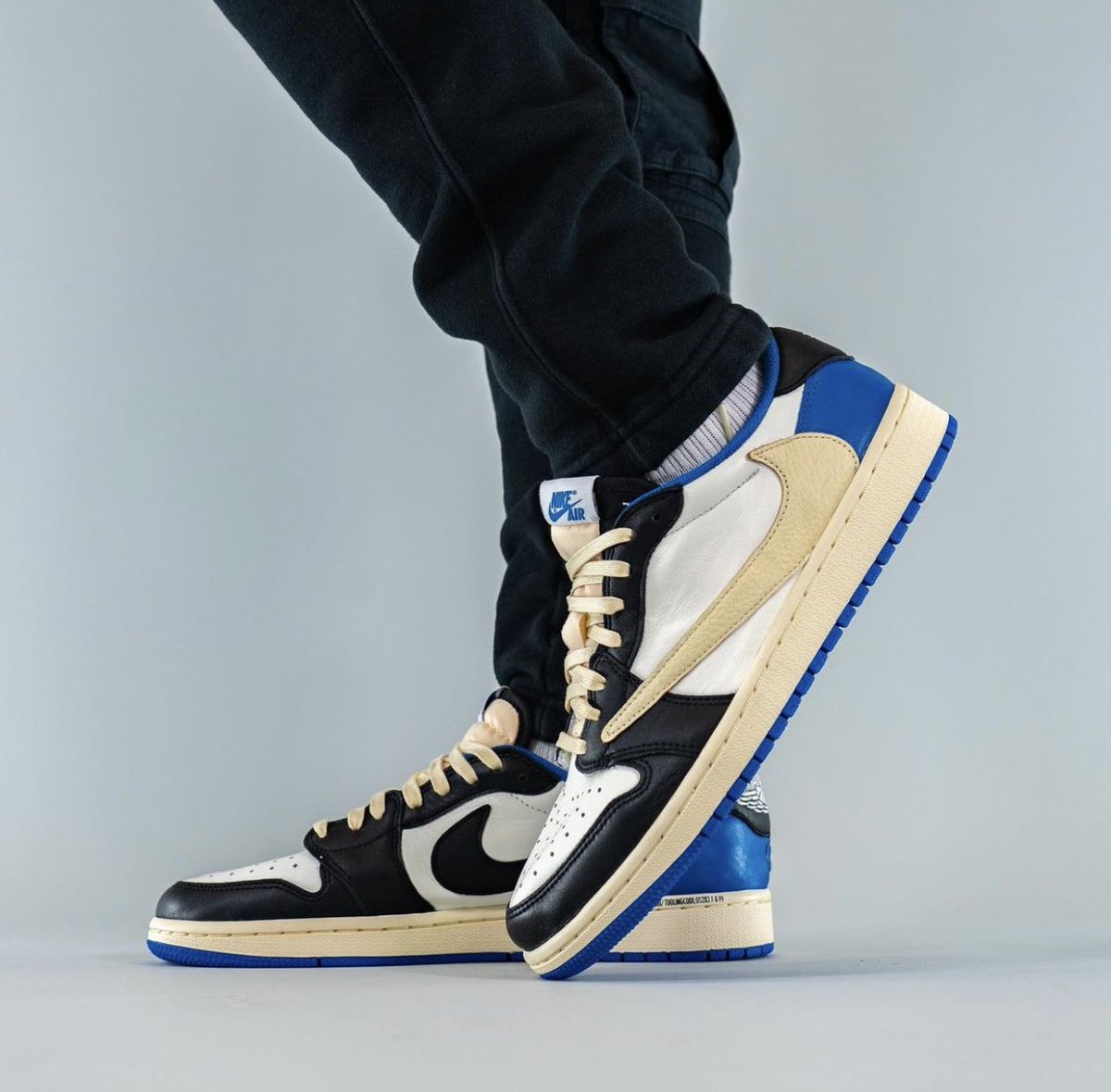 Travis Scott X Fragment X Air Jordan 1 Low Hypeyourbeast