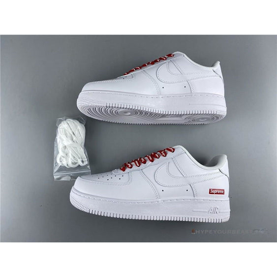 nike supreme white shoes