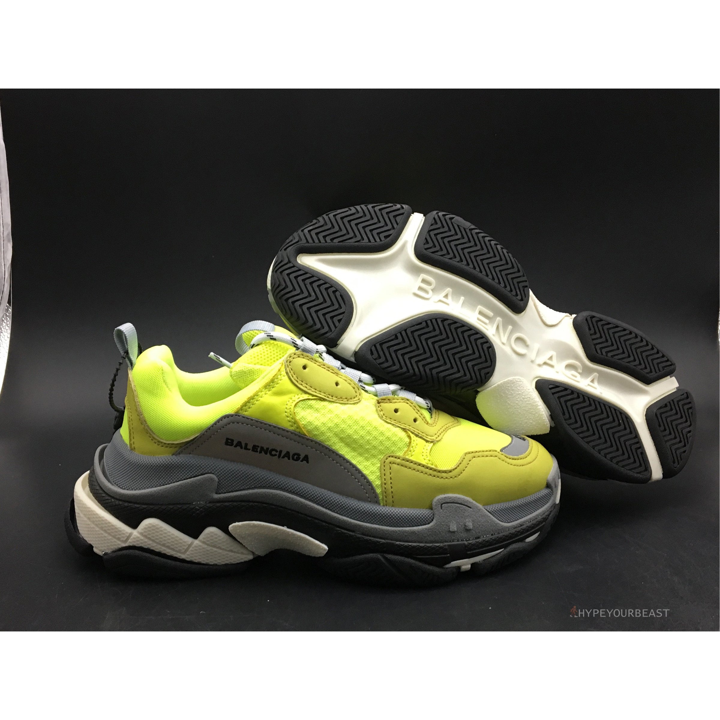 balenciaga sneakers triple s yellow