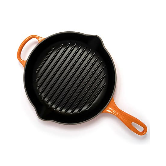 https://cdn.shopify.com/s/files/1/0256/6969/7598/products/26cmVolcanicRoundSkilletGrill2_600x.png?v=1632134979