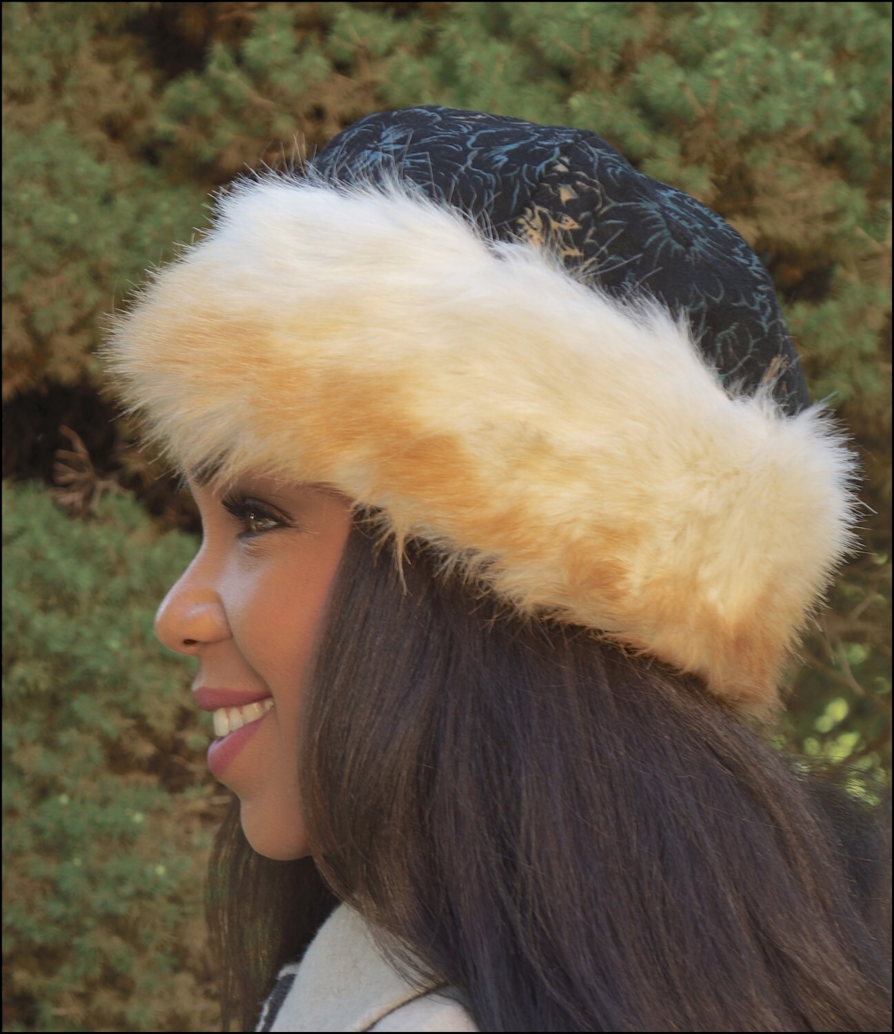 Fox Cuff Hat with Black Suede and Black Fur